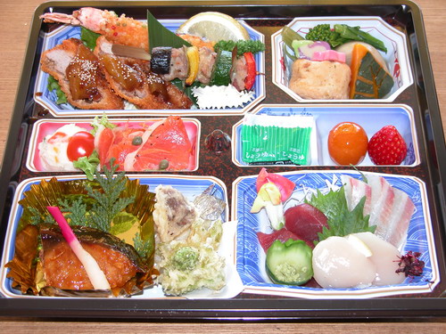 お弁当・折箱：和風お祝い膳(ご飯別）（￥3,900）